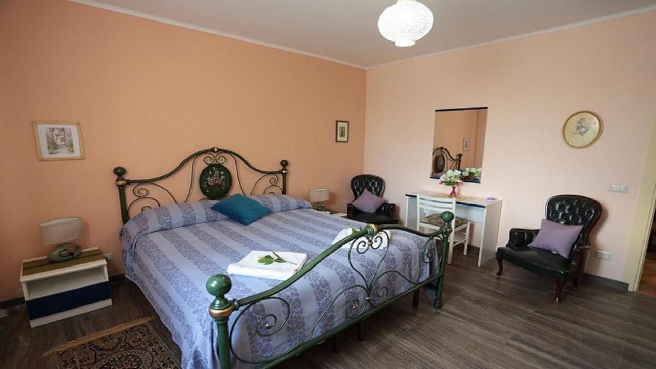 Holiday Maison Villa Arci Giardini Naxos Esterno foto
