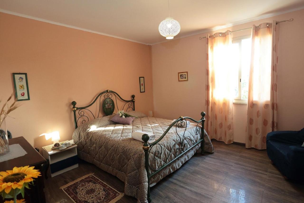 Holiday Maison Villa Arci Giardini Naxos Esterno foto