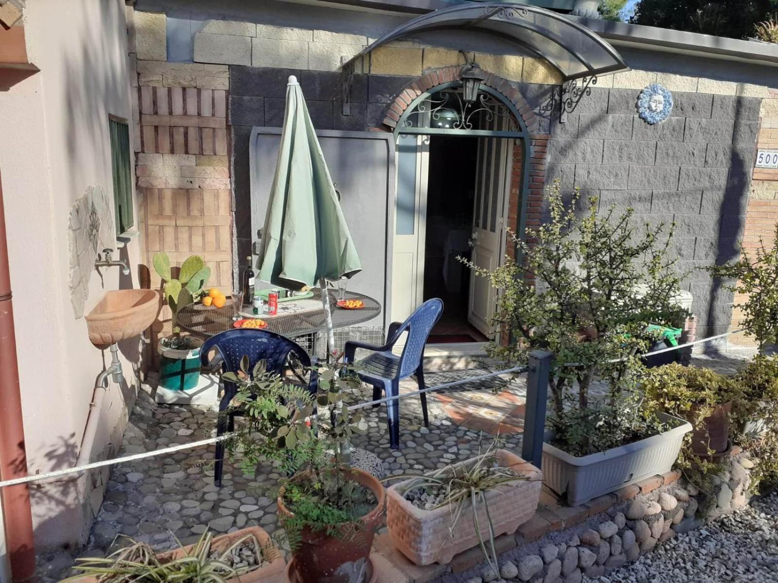 Holiday Maison Villa Arci Giardini Naxos Esterno foto
