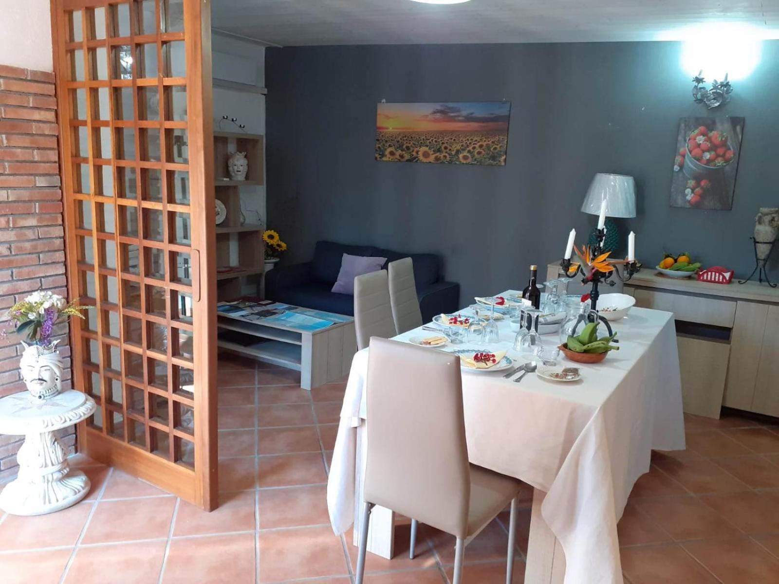 Holiday Maison Villa Arci Giardini Naxos Esterno foto