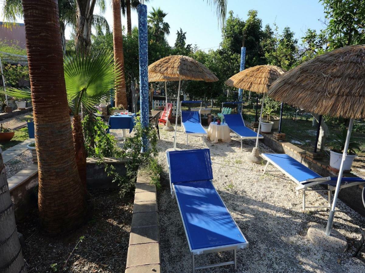 Holiday Maison Villa Arci Giardini Naxos Esterno foto