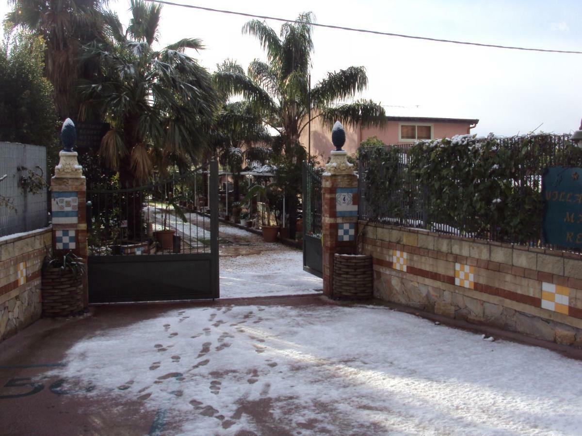 Holiday Maison Villa Arci Giardini Naxos Esterno foto